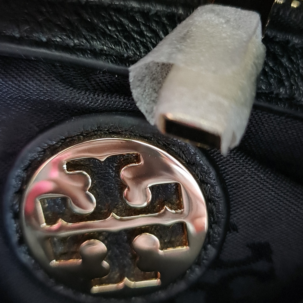 Tory Burch Black Leather Crossbody Bag - Picture 13 of 17